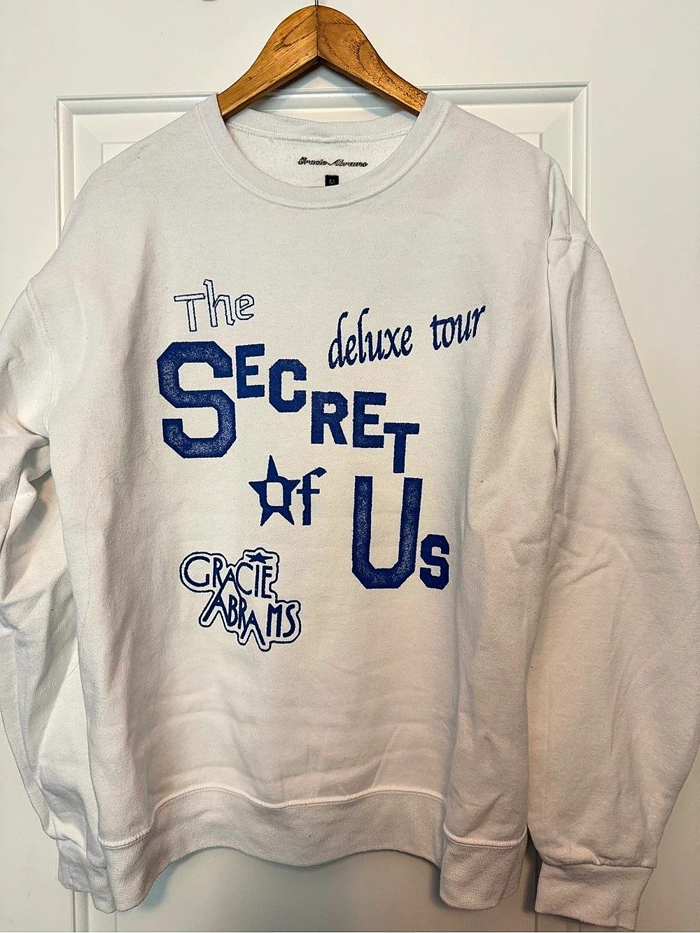 Gracie Abrams The Secret of Us Deluxe White Tour Crewneck Medium
